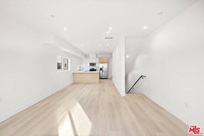 Photo - 5649 Case Ave Unit 1/2