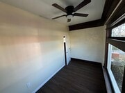 Photo - 526 W 49th St