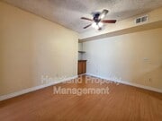 Photo - 1030 E Washington Ave Unit #119