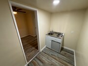 Photo - 1129 E 103rd St