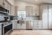 Photo - 4039 Clayton Ave W