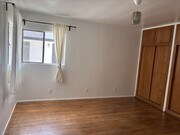 Photo - 366 E Hillsdale St