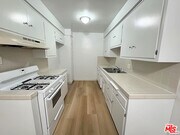 Photo - 5032 W Maplewood Ave Unit 103