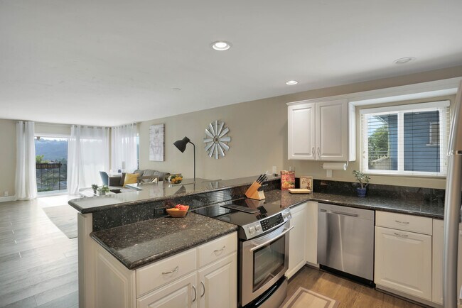 Photo - 5915 Lauretta St Unit 2