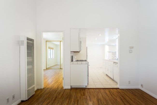 Photo - 539 Venice Way Unit 1