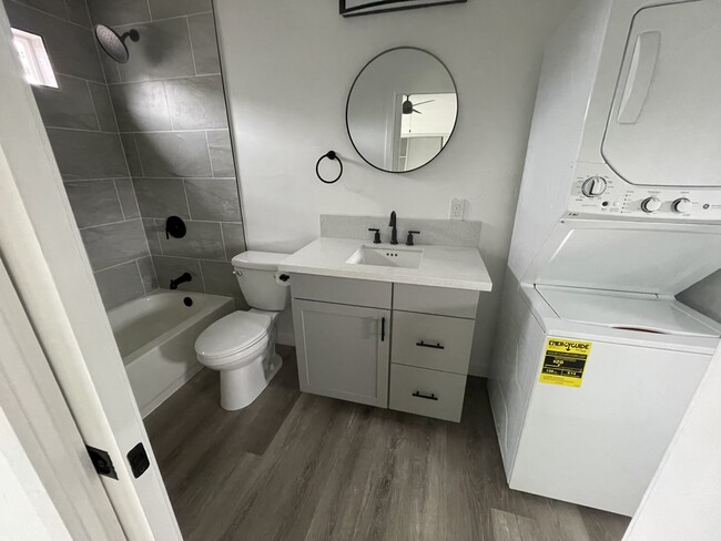 Photo - 1077 Connecticut St Unit #2