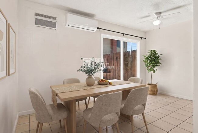Photo - 3009 Canyon Crest Dr Unit A