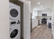 Photo - 866 N Edgemont St Unit 866