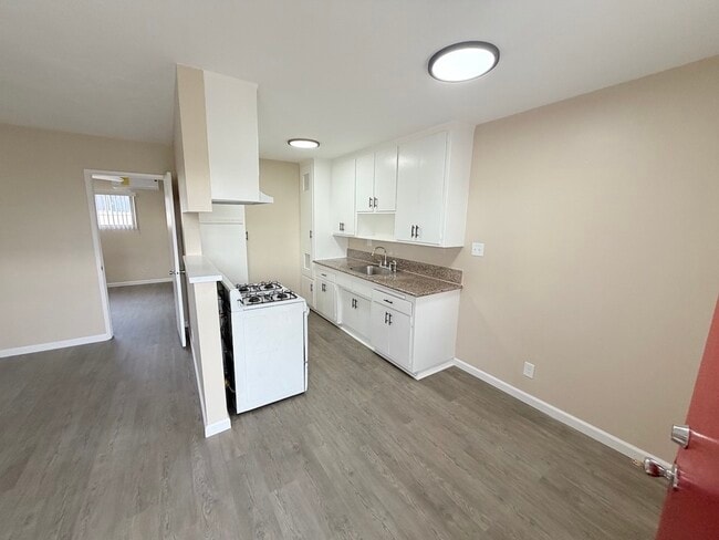 Photo - 414 N San Gabriel Ave Unit 3