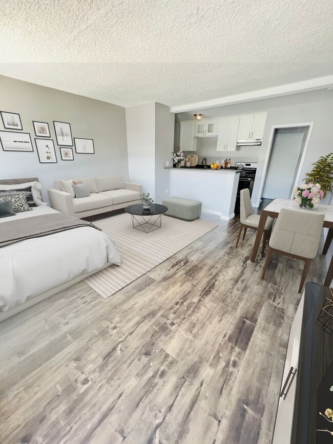 Photo - Jordan Court Apartments