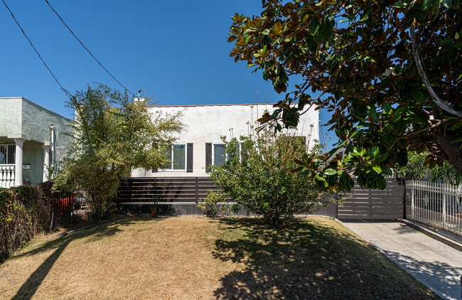 Photo - 1316 N Mariposa Ave