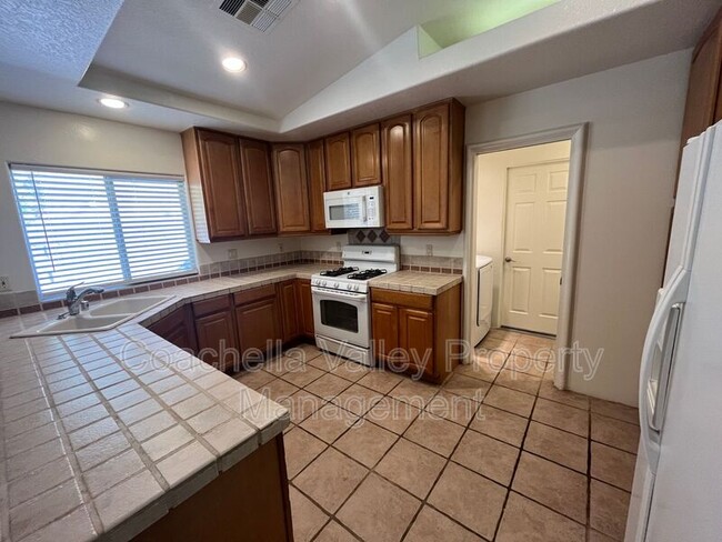 Photo - 68240 Marina Rd