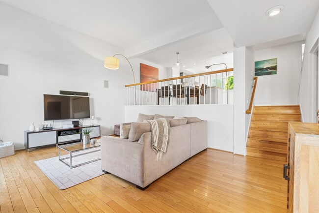 Photo - 4725 La Villa Marina