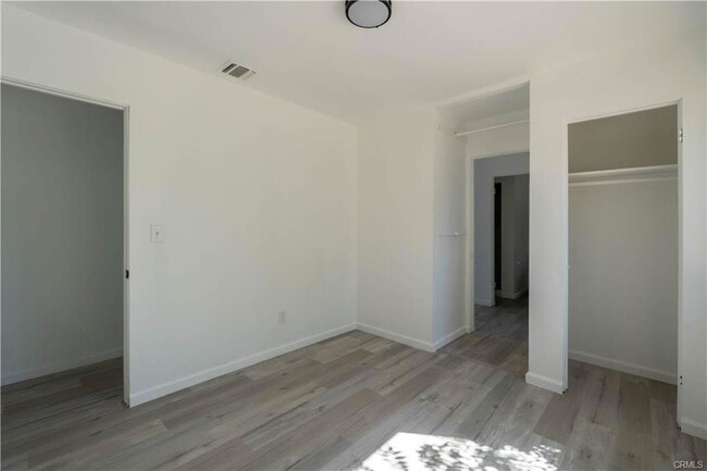 Building Photo - 17955 Cantara St