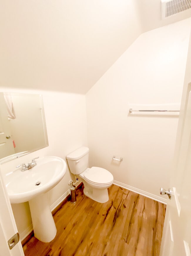 Photo - 5930 Ginger Dr