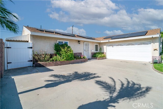 Photo - 6549 Mt Whitney Dr House