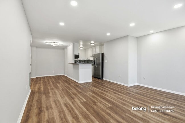 Photo - 6542 Ocean Crest Dr Unit D104