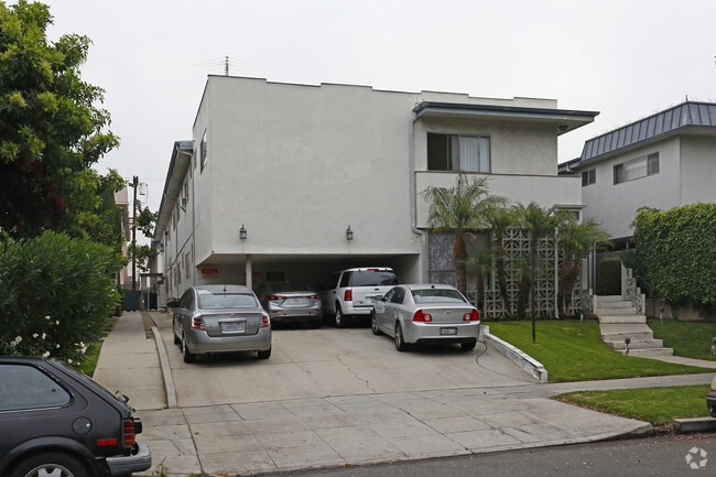 Building Photo - 3326 Keystone Ave