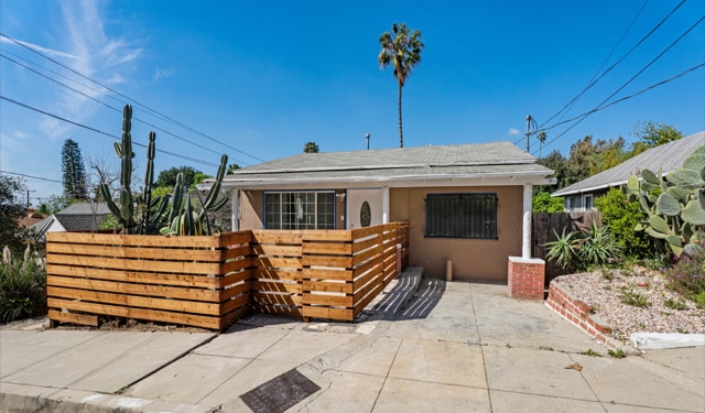 Building Photo - 1635 McCollum St