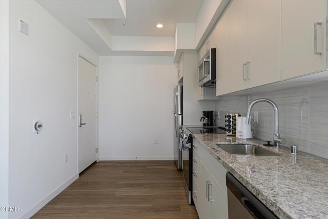 Photo - 18900 Parthenia St Unit 105