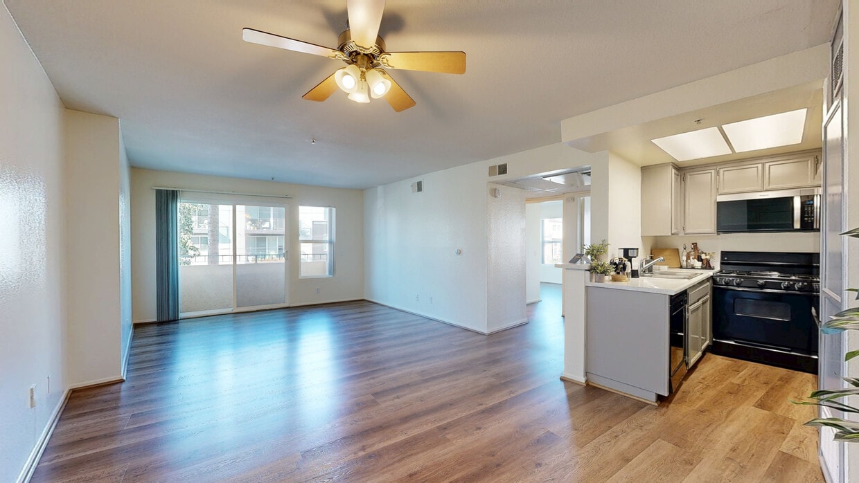 3D Tour - Skyline Terrace