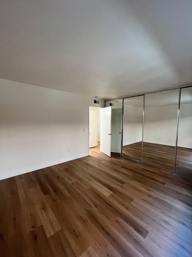 Photo - Huntington Beach 1 bed 1 bath Now Available