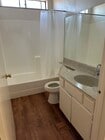 Photo - 10933 Morrison St