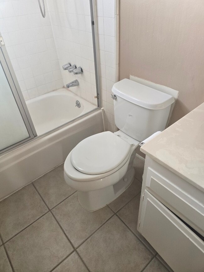 Photo - 6420 Pat Ave