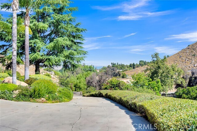 Photo - 14302 Descanso Dr