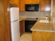 125A Kitchen - 125 Gull St Unit 125A