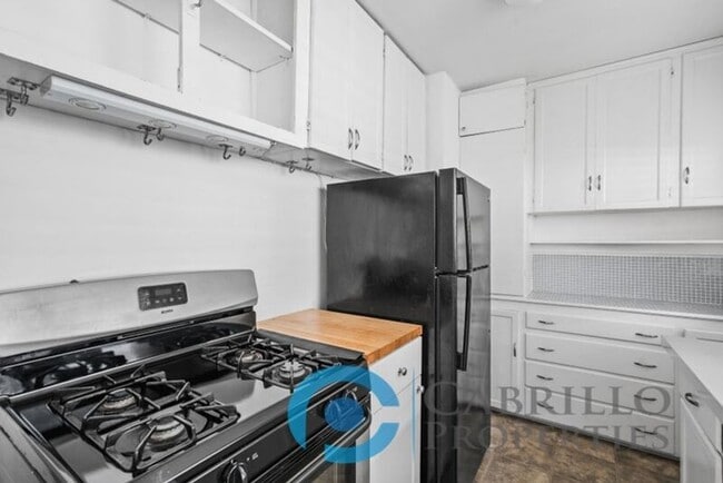 Photo - 4332 Cleveland Ave