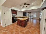 Photo - LARGE 3BED/2 BATH IN A COUNTRY CLUB SETTTING House
