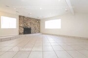 Photo - 17552 Cantara St
