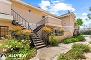 Photo - Updated 2 Bed, 1.5 Bath Condo in Gated Crosspointe Village
