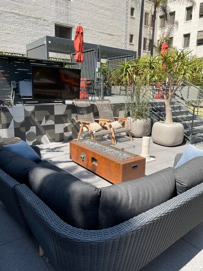 Photo - The Thompson