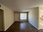 Living Room - 229 West Tujunga Apartments