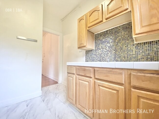 Photo - 532 S Coronado St Unit 108