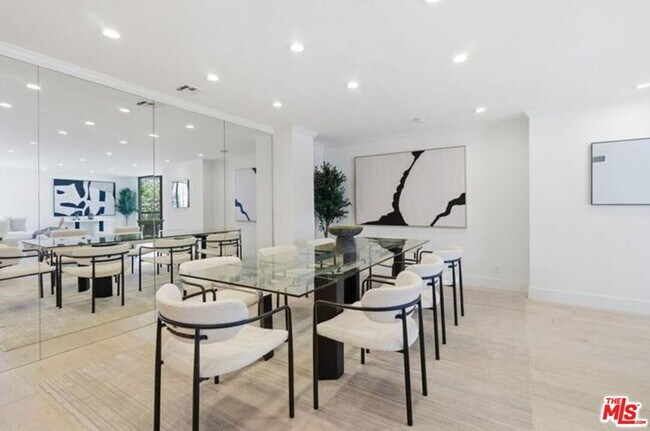 Photo - 150 N Almont Dr Unit 301