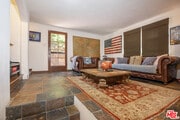 Photo - 10365 Holman Ave