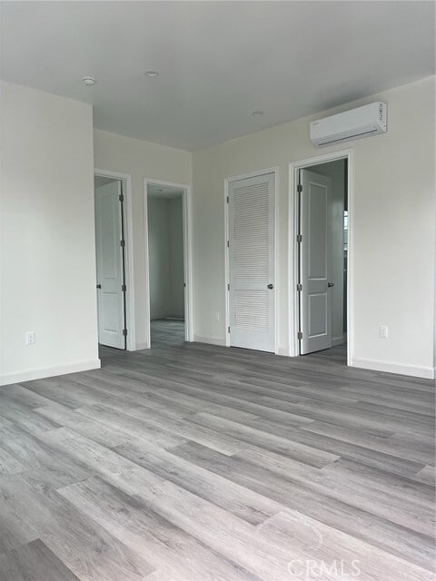 Photo - 15556 Esther St