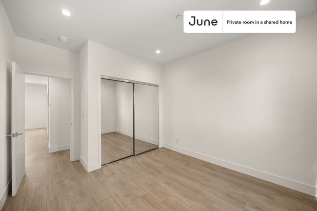 Photo - Room in Shared 4 bed/4 bath home Unit B