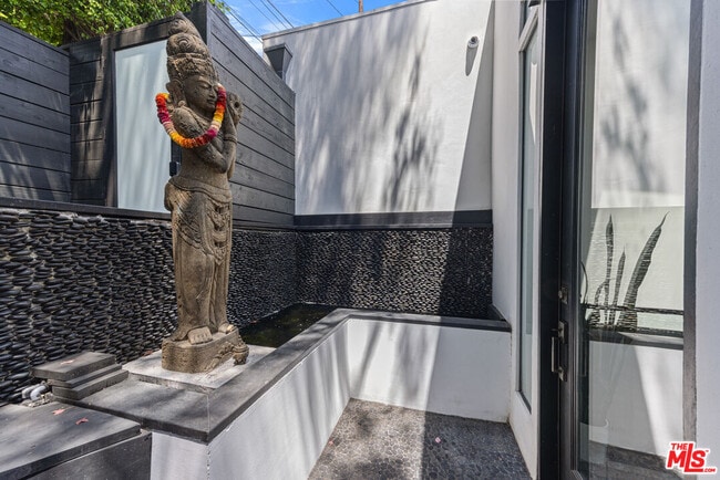 Photo - 2300 Ronda Vista Dr