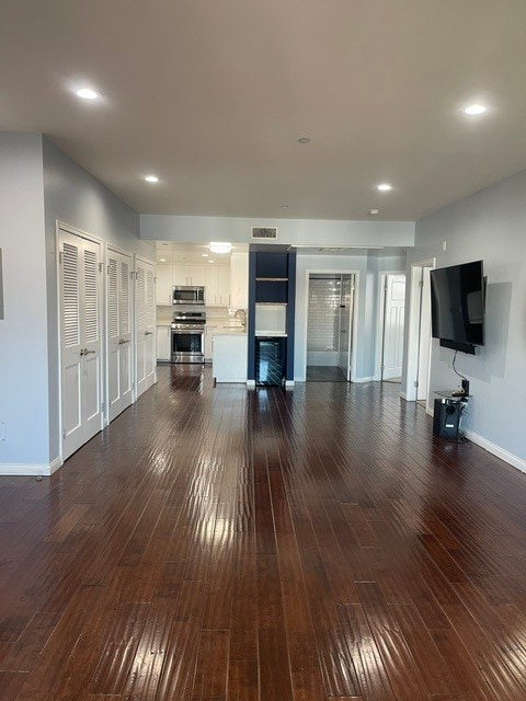 Building Photo - 1029 S Hobart Blvd Unit 402