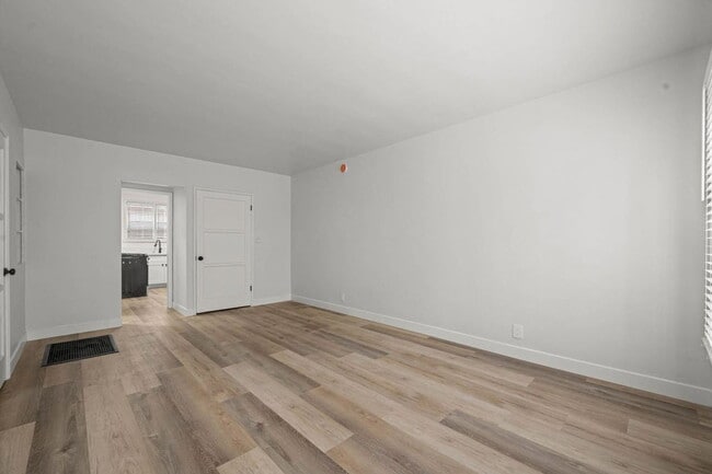 Photo - 4282 Leimert Blvd Unit A