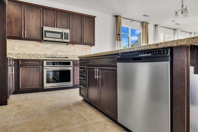 Photo - 43826 Countryside Dr