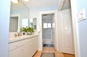 Photo - 1Bd/1Ba Guest house, centrally located.