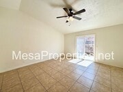 Photo - 16461 Spruce St