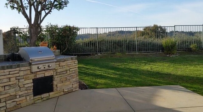 Photo - 31 Ledgewood Dr