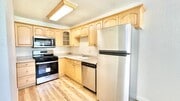 Photo - Darling, Entry Level, Corner-End Condo Uni...