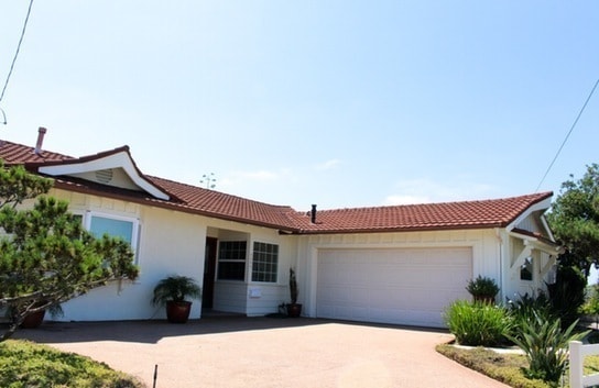Building Photo - Very Desirable Single Level Home In UTC Has Panoramic Canyon Views Of Mount Soledad